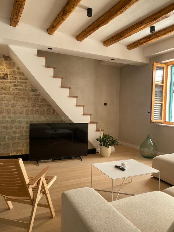 Ancient & Modern Apartment Šibenik Exterior foto